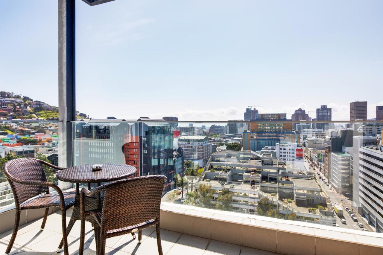 Backup-Powered Trendy City Sanctuary เคปทาวน์ ภายนอก รูปภาพ