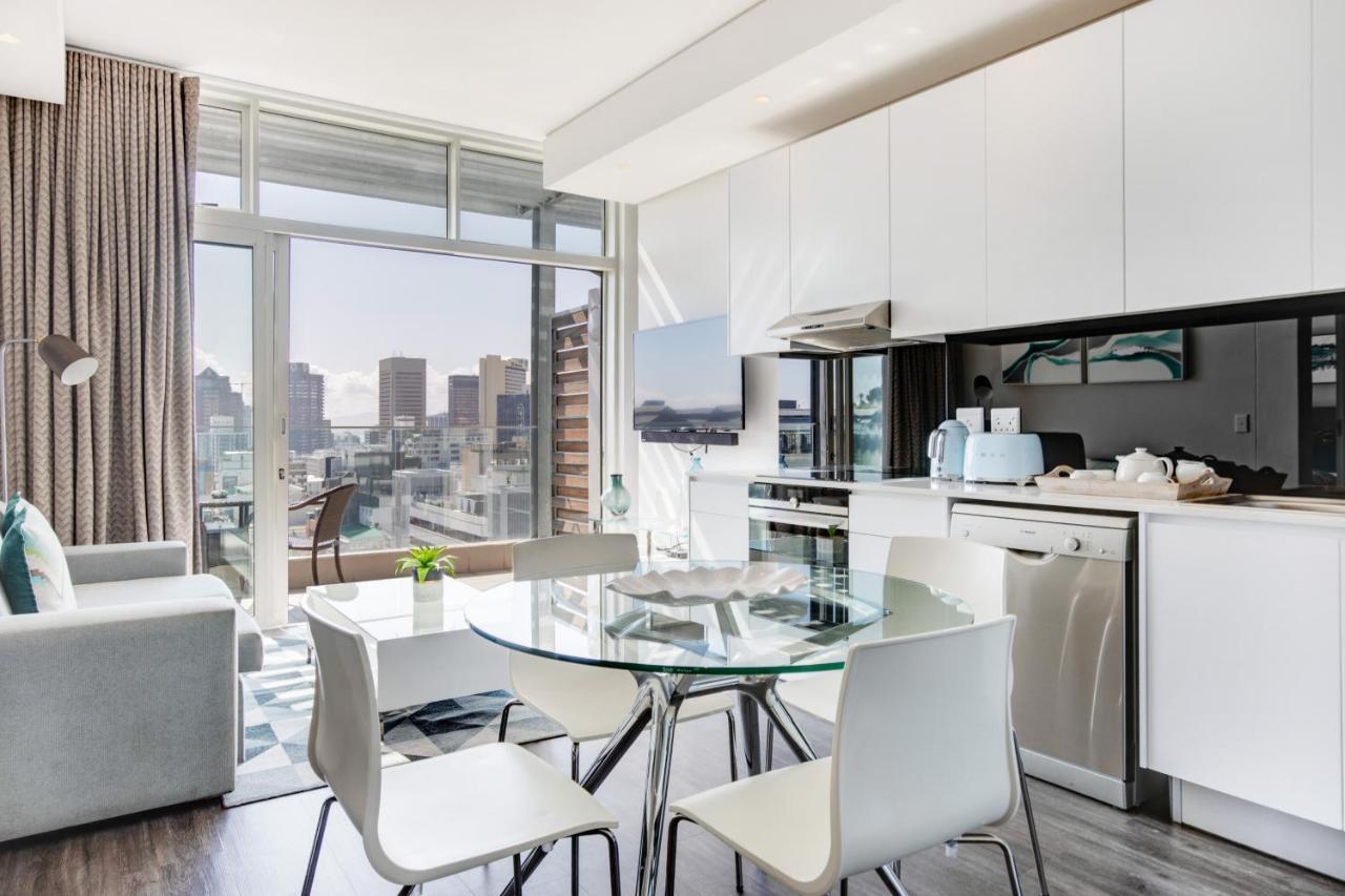 Backup-Powered Trendy City Sanctuary เคปทาวน์ ภายนอก รูปภาพ