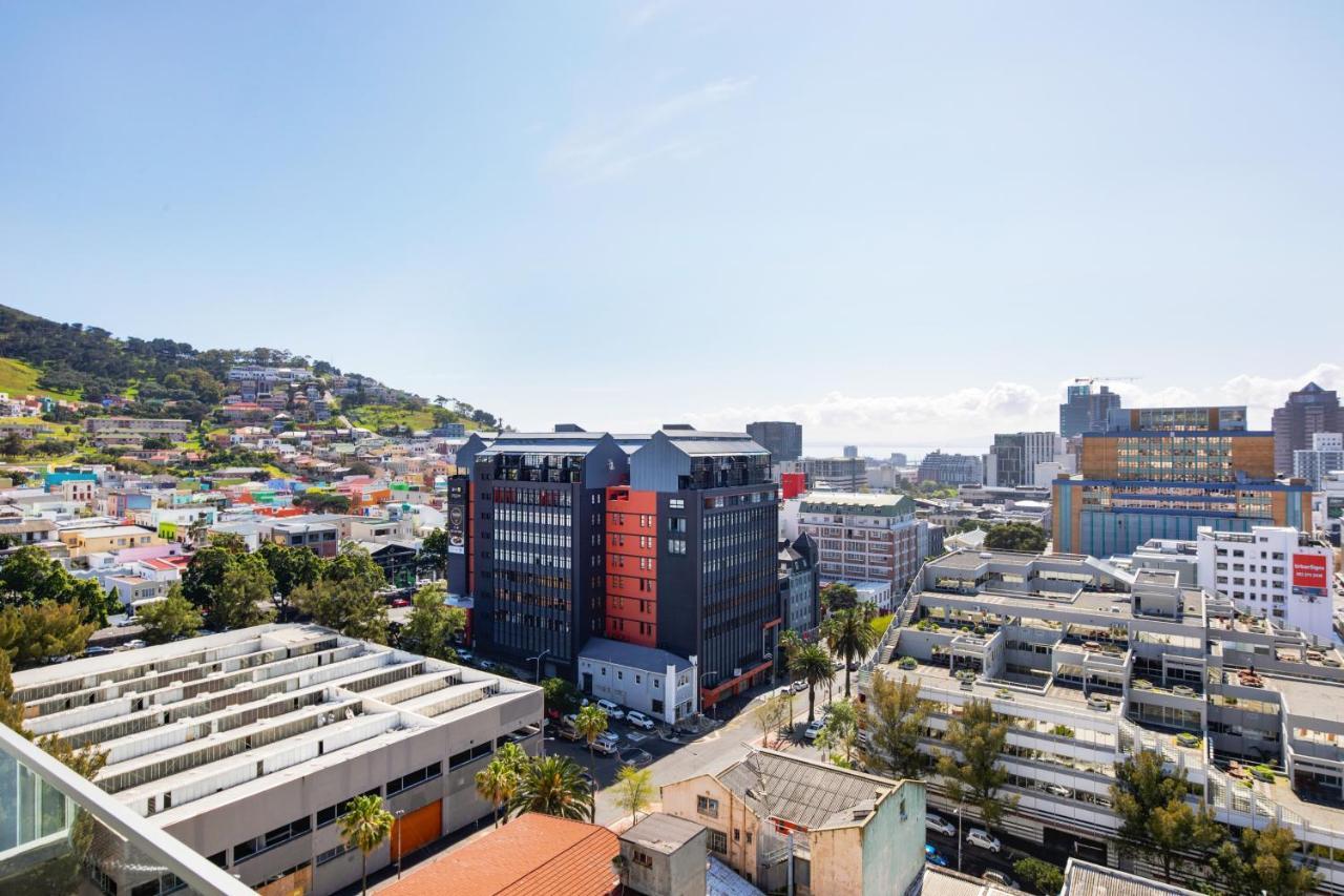 Backup-Powered Trendy City Sanctuary เคปทาวน์ ภายนอก รูปภาพ